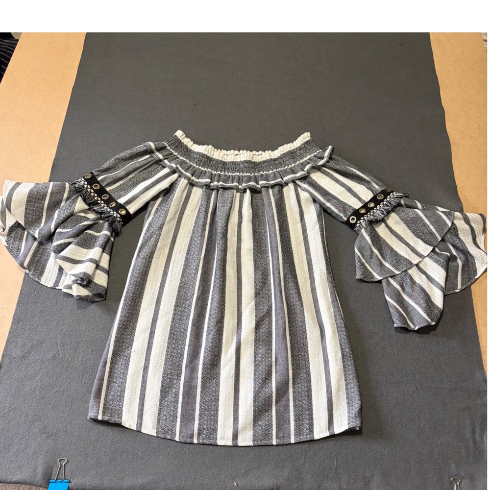 MISA Los Angeles Top Womens XS Grey White Stripe Bell Sleeve Core Boho Country